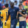 Antoine Griezmann et Eliaquim Mangala - Tristesse de l'équipe de France suite à leur élimination du Mondial à Rio de Janeiro au Brésil le 4 juillet 2014. L'équipe de France quitte la compétition en quart de finale suite à leur défaite face à l'Allemagne 1 à 0 . 
