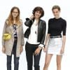 Inès de la Fressange et ses filles Violette (à gauche) et Nine (à droite) assistent au défilé haute couture Chanel automne-hiver 2014-2015 au Grand Palais. Paris, le 8 juillet 2014.