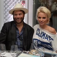 Pamela Anderson divorce (encore) d'un Rick Salomon fraîchement millionnaire...