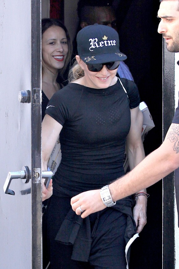 Madonna dans les rues de West Hollywood, le 30 juin 2014.