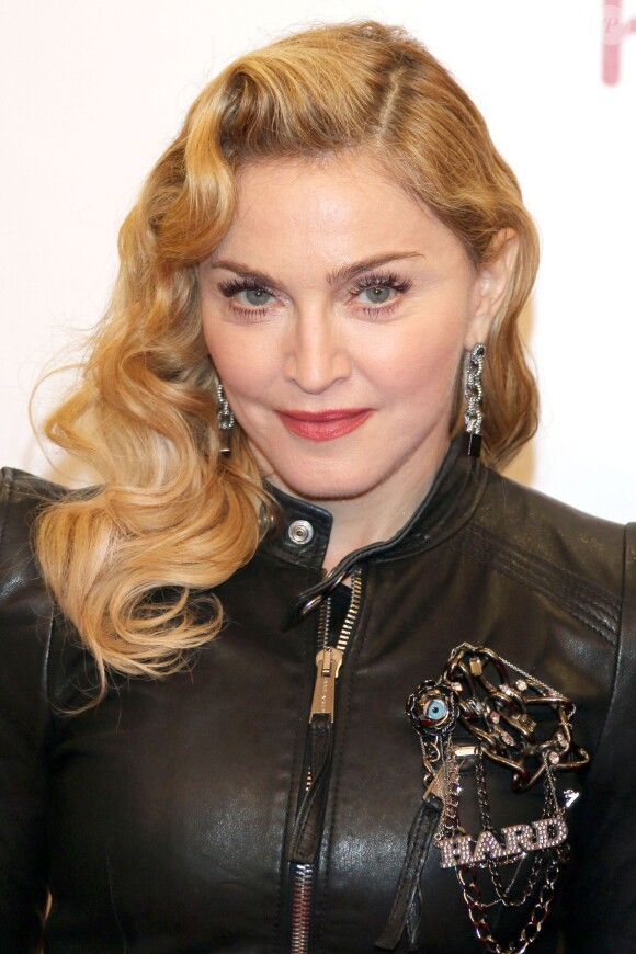 Madonna lors de l'ouverture du club de gym de Madonna "Hard Candy Fitness" à Berlin, le 17 octobre 2013.