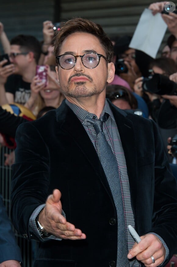 Robert Downey Jr. à Paris le 9 avril 2013.