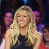 Enora Malagré, souriante le vendredi 7 mars à Boulogne-Billancourt, sur le tournage de Derrière le poste.
