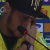 Le footballeur brésilien Neymar fond en larmes en évoquant sa blessure lors d'une conférence de presse à Teresopolis (Brésil) le 10 juillet 2014. 
