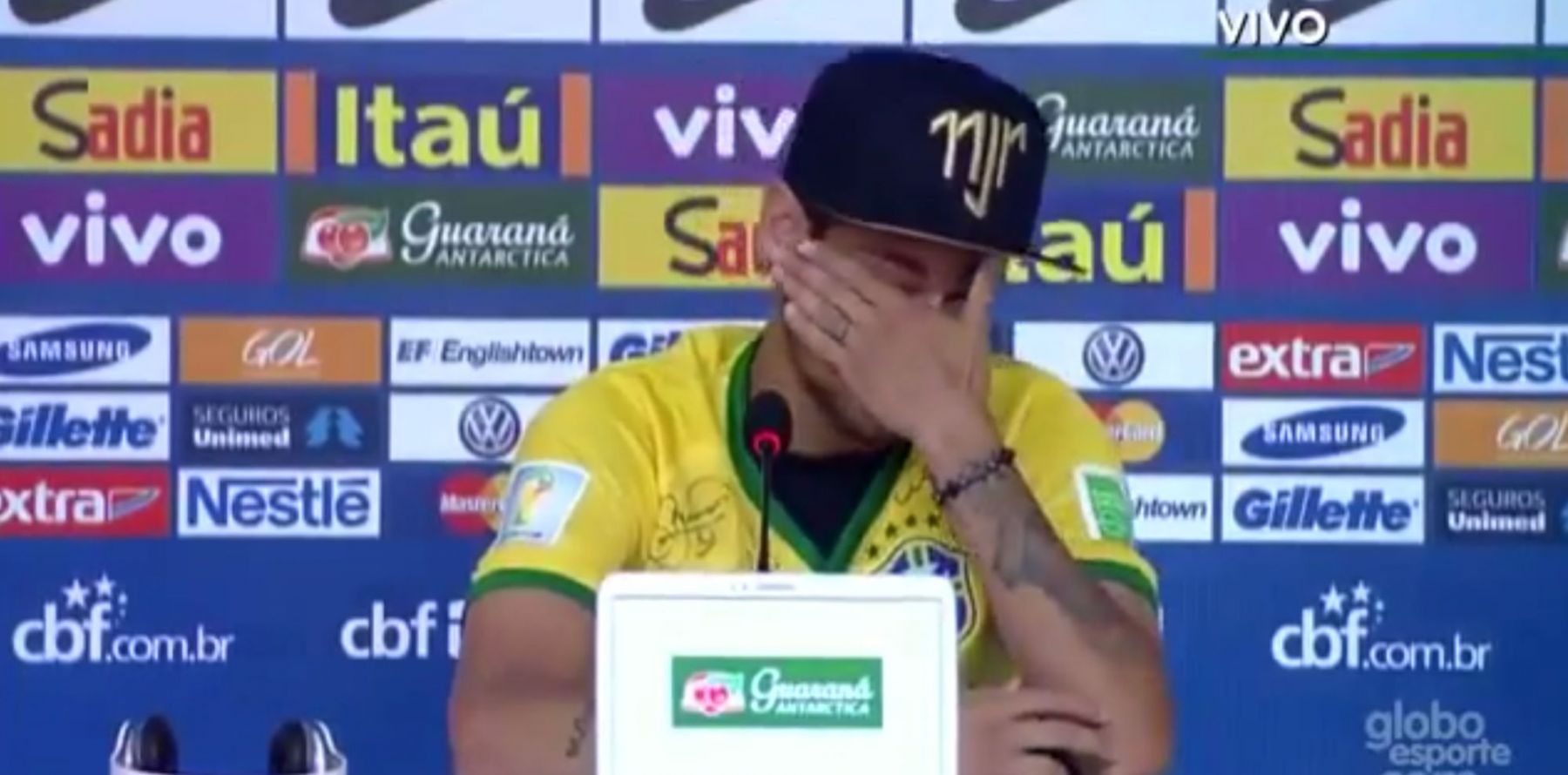 Mondial 2014 : En larmes et blessé, Neymar aurait pu finir 'en fauteuil ...