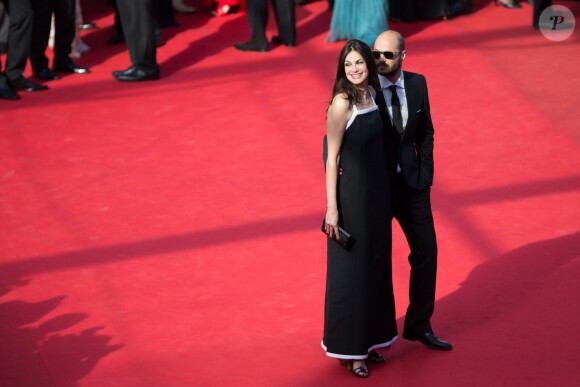 Helena Noguerra et son compagnon Fabrice Du Welz - Montée des marches du film "Sils Maria" lors du 67e Festival du film de Cannes, le 23 mai 2014.