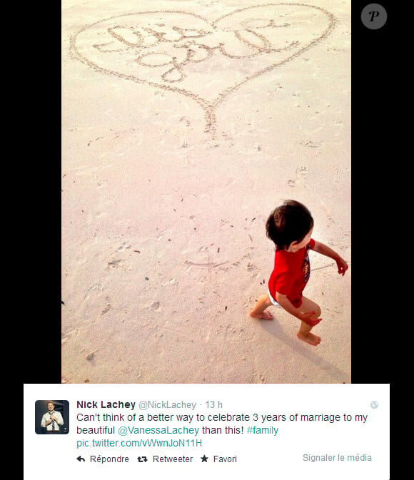 Nick Lachey annonce sur son compte Twitter le 15 juillet 2014 que son épouse Vanessa est enceinte de leur second enfant, une fille, en publiant une photo où l'on peut voir leur petit garçon Camden John