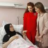 La reine Letizia Ortiz d'Espagne et la princesse Lalla Salma du Maroc visitent le Centre d'oncologie "Sheikha Fatma" à Rabat, le 15 juillet 2014.