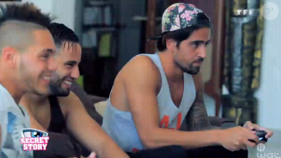 Stéfan, candidat de Secret Story 8, dans son portrait (Secret Story 8, le vendredi 18 juillet 2014.)