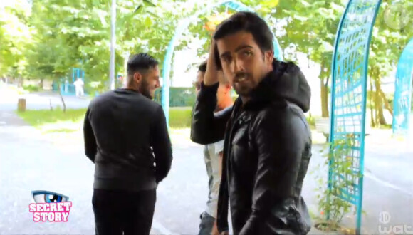 Stéfan, candidat de Secret Story 8, dans son portrait (Secret Story 8, le vendredi 18 juillet 2014.)