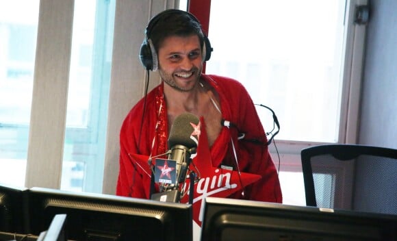Christophe Beaugrand, le 28 mai 2014 dans les studios de Virgin Radio.