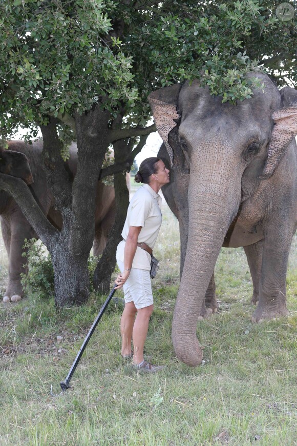 Exclusif - La princesse Stéphanie de Monaco fête le 1er anniversaire de l'arrivée des éléphantes Baby et Népal au domaine de Fontbonne sur la commune de Peille, le 12 juillet 2014.