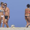 Mario Götze et sa sublime Ann-Kathrin Brömmel profitent de la plage à Ibiza, le 17 juillet 2014