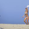 Mario Götze et sa sublime Ann-Kathrin Brömmel profitent de la plage à Ibiza, le 17 juillet 2014