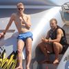 Mario Götze et sa compagne Ann-Kathrin Vida Brömmel accueillait sur leur bateau André Schürrle et sa belle Montana Yorke à Ibiza, le 17 juillet 2014