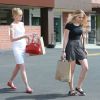 Exclusif - Melanie Griffith sort du tribunal avec sa fille Stella dont elle demande la garde. Elles vont ensuite faire du shopping à Beverly Hills, le 28 juillet 2014.