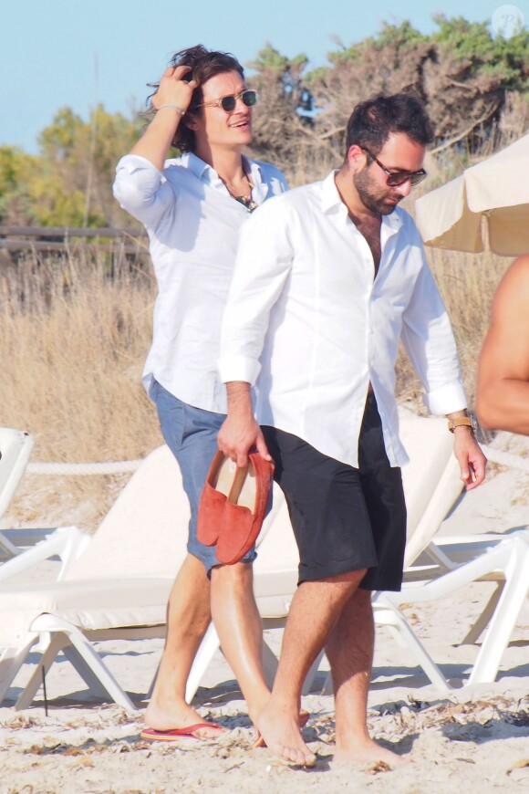 Orlando Bloom profite de ses vacances à Ibiza avec ses amies et amis, le 29 juillet 2014