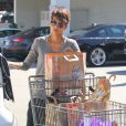  Halle Berry et sa fille Nahla font du shopping à West Hollywood Los Angeles, le 5 avril 2014. 