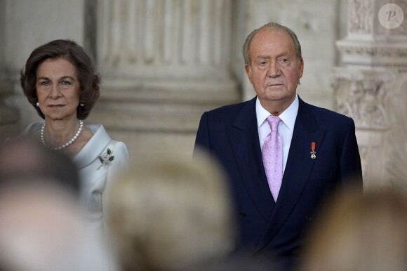 La reine Sofia et le roi Juan Carlos lors de la cérémonie officielle d'abdication au palais royal de Madrid, le 18 juin 2014