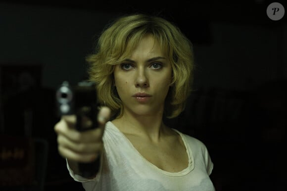 Scarlett Johansson dans Lucy.