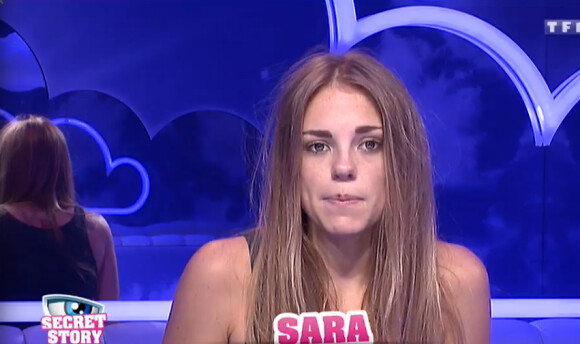Sara dans Secret Story 8 sur TF1.