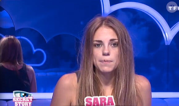 Sara dans Secret Story 8 sur TF1.