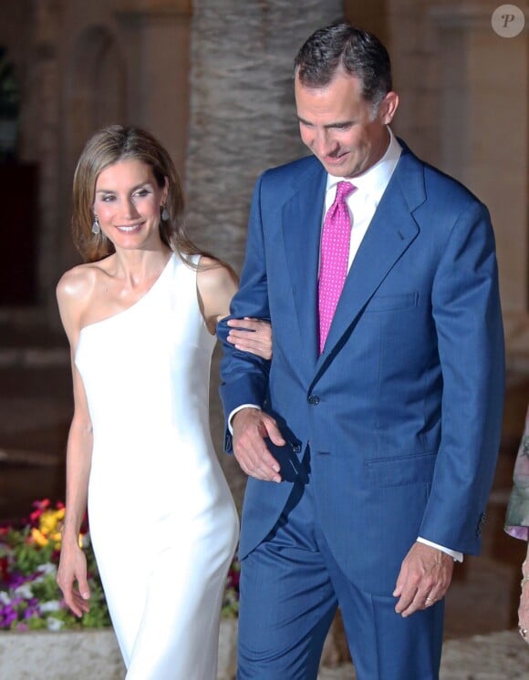 Felipe VI et Letizia d'Espagne au palais de la Almudaina à Palma de Majorque, le 7 août 2014, lors de la réception organisée en l'honneur des Iles Baléares.