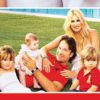 Carlos Moya et Carolina Cerezuela ont ouvert les portes de leur maison de rêve à Palma de Majorque au magazine Hola! (édition du 6 août 2014) pour présenter leur dernière-née, Daniela, 3 mois, avec sa grande soeur Carla (4 ans le 18 août) et son grand frère Carlo (1 an et demi).