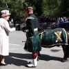 La reine Elizabeth II d'Angleterre lors de la cérémonie solennelle de bienvenue pour son arrivée à Balmoral, son fief estival en Ecosse, le 7 août 2014.