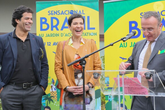 Rai et Cristina Cordula lors de l'inauguration du Grand Carnaval brésilien "Sensacional Brasil" au Jardin d'Acclimatation à Paris, le 12 avril 2014.