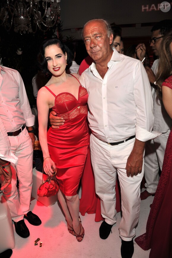 Dita von Teese et Fawaz Gruosi célèbrent les 62 ans du fondateur de de Grisogono au Billionaire. Porto Cervo, le 8 août 2014.