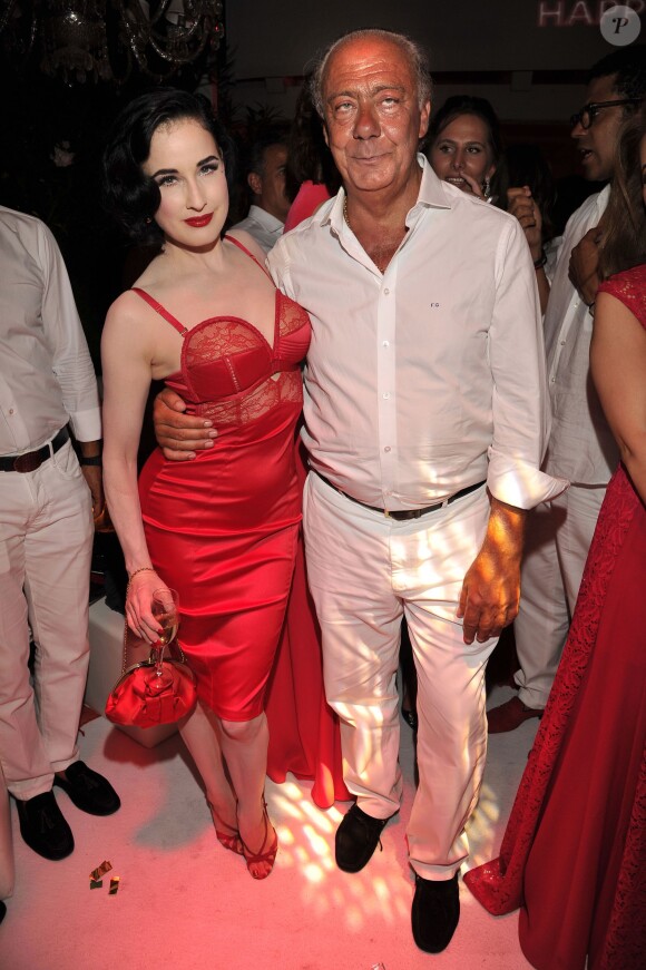 Dita von Teese et Fawaz Gruosi célèbrent les 62 ans du fondateur de de Grisogono au Billionaire. Porto Cervo, le 8 août 2014.