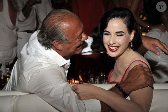 Dita von Teese et Fawaz Gruosi célèbrent les 62 ans du fondateur de de Grisogono au Billionaire. Porto Cervo, le 8 août 2014.