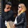 Doutzen Kroes enceinte (d'une petite fille) et son mari Sunnery James font du shopping à New York, le 22 avril 2014.