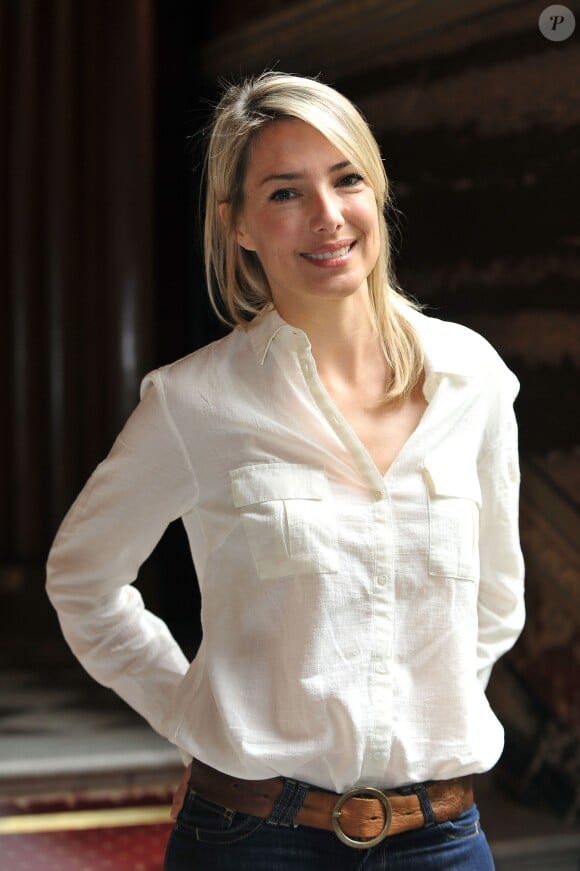 Sidonie Bonnec à Paris en 2007 pour la Flamme Marie Claire. Le 17 août 2014, l'animatrice d'Enquêtes criminelles sur W9 a mis au monde son premier enfant, une petite fille.