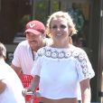 Britney Spears fait du shopping avec son petit ami David Lucado à Agoura (Los Angeles), le 22 août 2014.