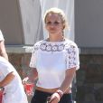 Britney Spears fait du shopping avec ses fils Sean et Jayden, et son petit ami David Lucado à Agoura (Los Angeles), le 22 août 2014.