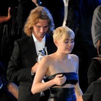 Miley Cyrus aux MTV VMA 2014 : Sacrée et rebelle, elle laisse sa place à un SDF