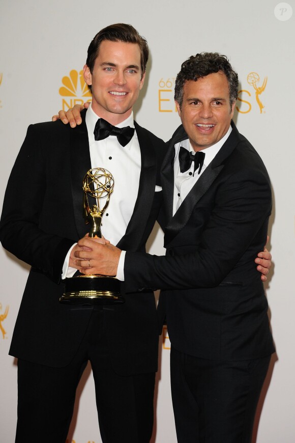 Matt Bomer, Mark Ruffalo aux Primetime Emmy Awards, Los Angeles, le 25 août 2014.