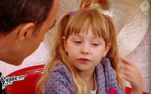 La jeune Gloria dans The Voice Kids sur TF1. Episode 1 diffusé le samedi 23 août 2014 sur TF1.