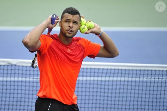 Jo-Wilfried Tsonga lors de son troisième tour de l'US Open face à Pablo Carreno Busta à l'USTA Billie Jean King National Tennis Center de New York le 30 août 2014