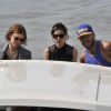Felicity Jones, Kate Mara et son nouveau compagnon Johnny Wujek arrivant au Lido pour le 71e festival international de Venise, la Mostra, le 30 août 2014.