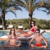 Exclusif : Caroline Barclay et ses deux enfants Clara et Vincent en vacances à Ibiza, aout 2014.