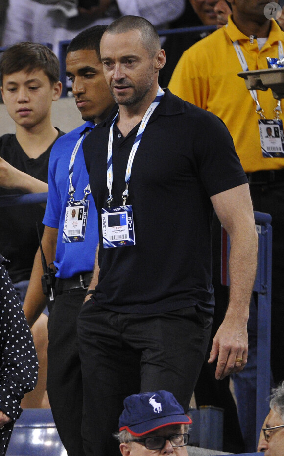 Hugh Jackman lors du quart de finale entre Gaël Monfils et Roger Federer à l'US Open, à l'USTA Billie Jean King National Tennis Center de New York, le 4 septembre 2014
