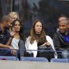Tony Parker et Thierry Henry avec leurs amoureuses respectives Axelle Francine et Andrea Rajacic devant la finale de l'US Open à New York le 8 septembre 2014. 