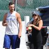 Lea Michele et son petit ami Matthew Paetz vont acheter une boisson fraîche après leur randonnée à Los Angeles, le 7 septembre 2014.
