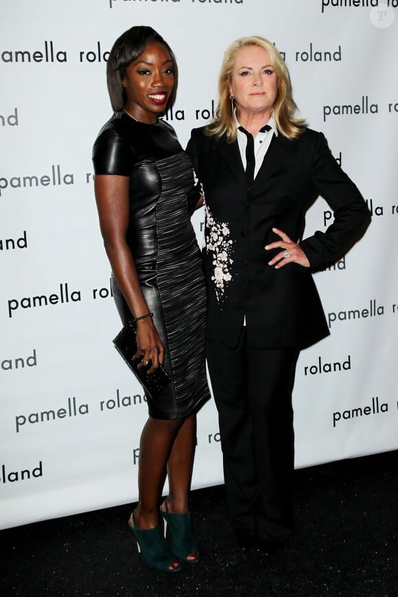 Estelle et la créatrice Pamella Roland lors du défilé Pamella Rolland printemps-été 2015 au Lincoln Center. New York, le 9 septembre 2014.