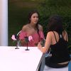 Nawel, la meilleure amie de Leila, fait son entrée dans la Maison des Secrets sur TF1. Les deux femmes échangent leurs impression. "Secret Story 8", le 11 septembre 2014.