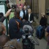 Barry et June Steenkamp, les parents de Reeva Steenkamp, lors de leur arrivée à la North Gauteng High Court de Pretoria, le 11 septembre 2014 avant l'énoncé du verdict du procès d'Oscar Pistorius, jugé pour le meurtre de leur fille