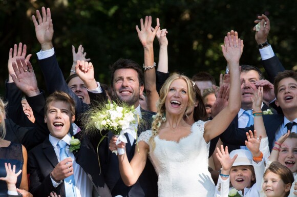 Mariage civil de l'animatrice Sandrine Corman et Michel Bouhoulle (consultant à la télévision belge) à la mairie de Lasne, près de Bruxelles en Belgique, le 12 septembre 2014.